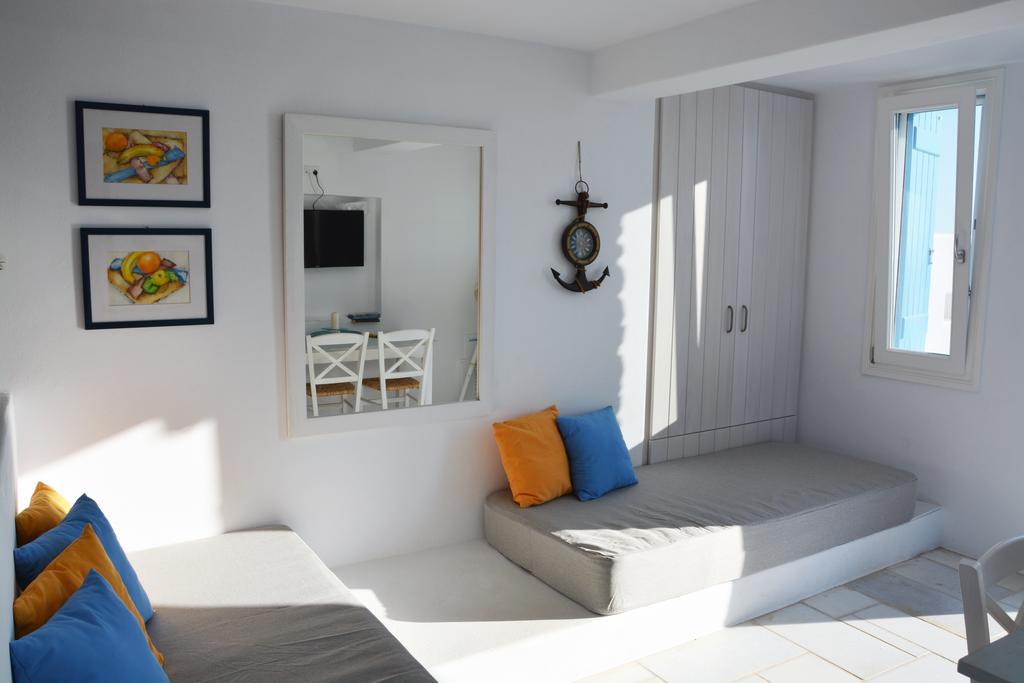White Blue Houses & Apartments Paros エクステリア 写真