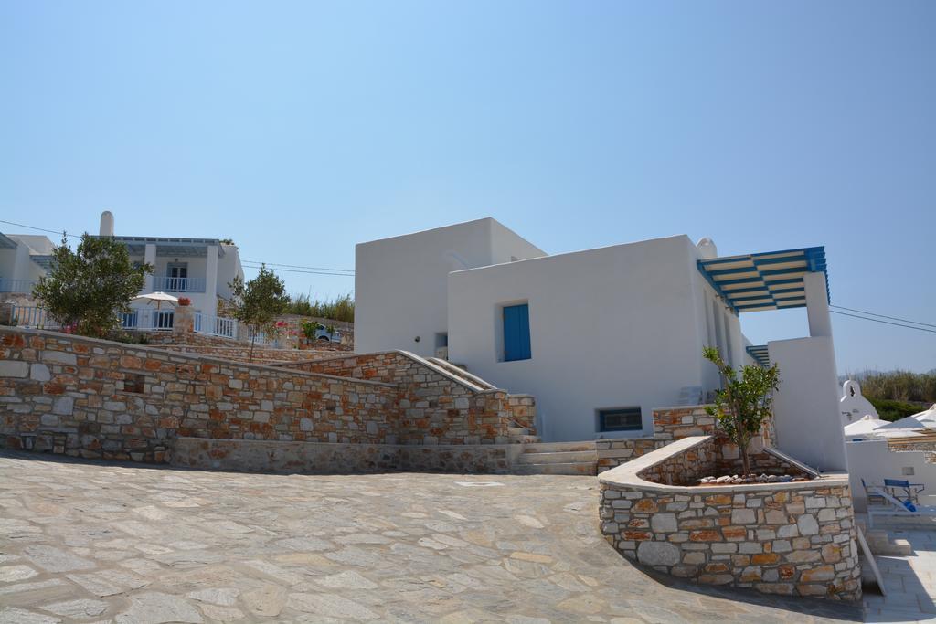White Blue Houses & Apartments Paros エクステリア 写真