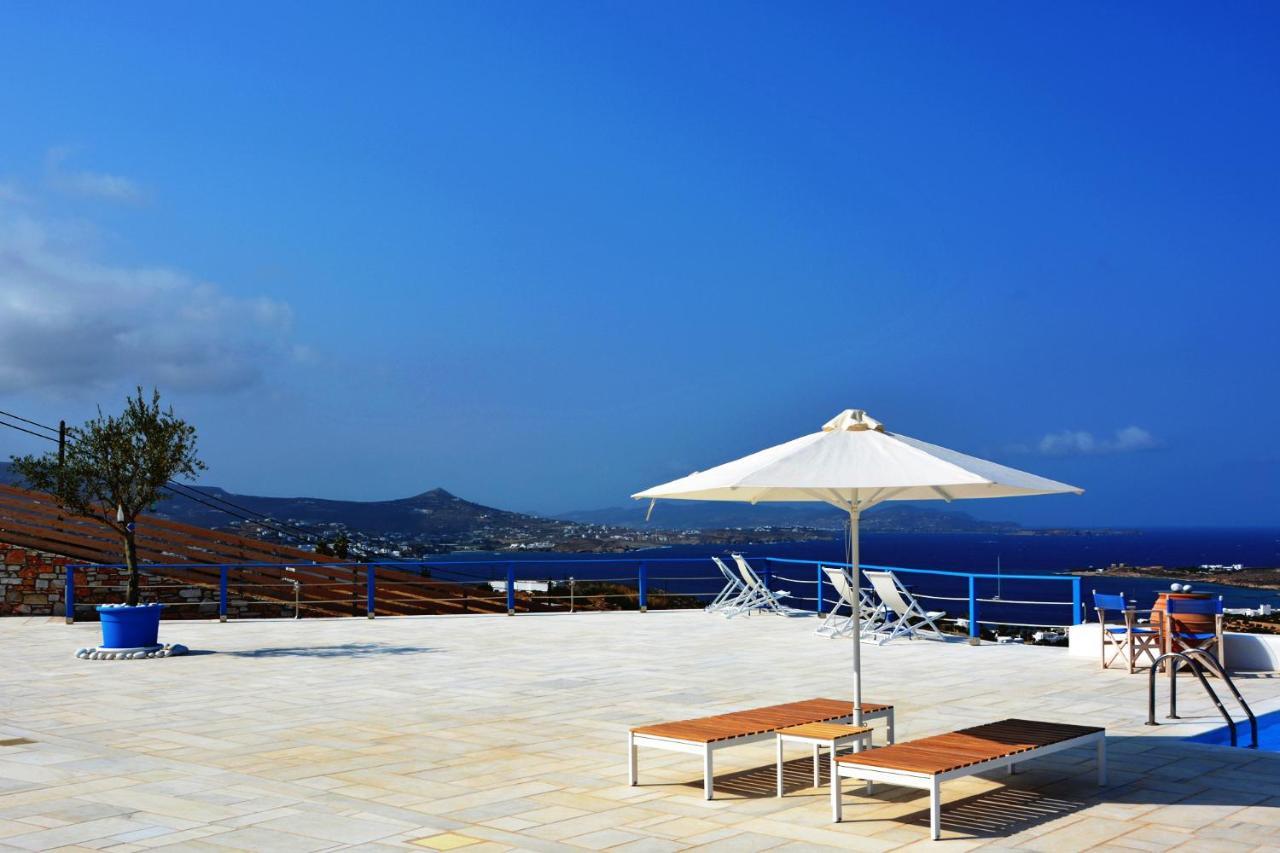 White Blue Houses & Apartments Paros エクステリア 写真